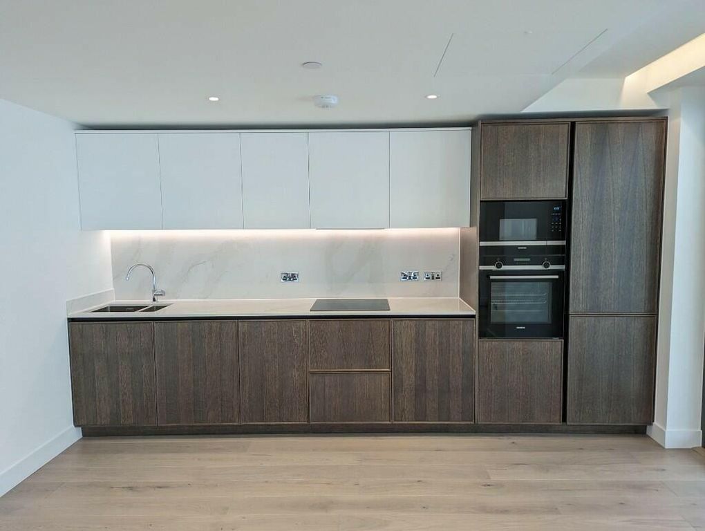 Property photo 2 of 3