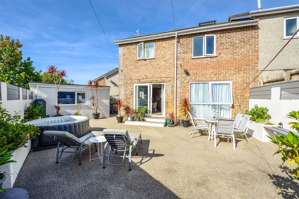 Property photo 1 of 20 Picture No. 29