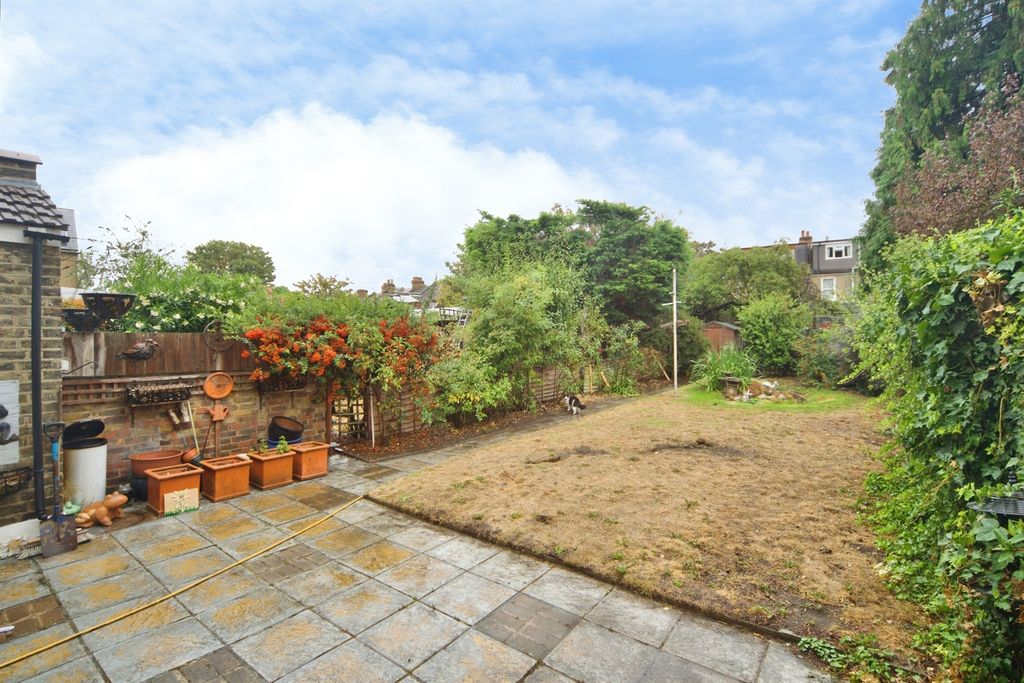 Property photo 2 of 15