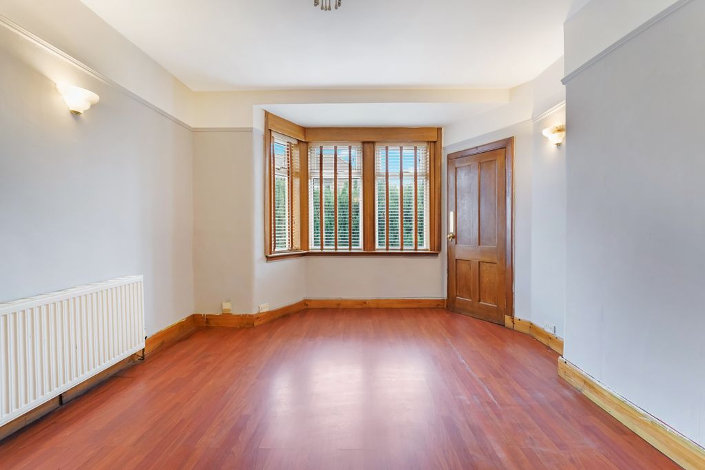 Property photo 2 of 18 Property Image 2