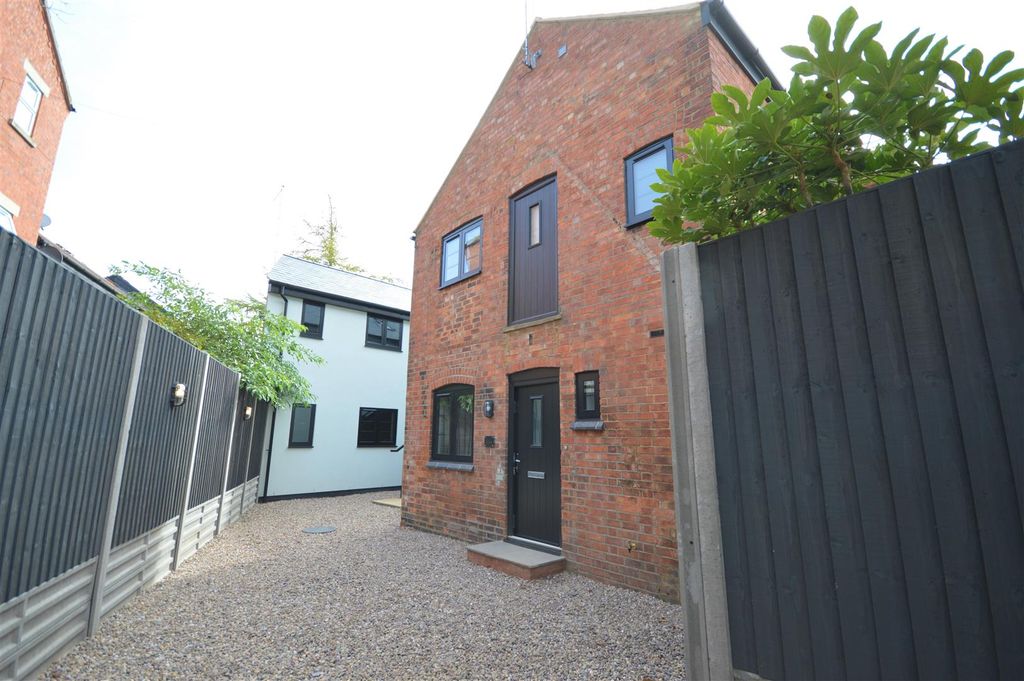Property photo 1 of 11 Main Image.Jpg