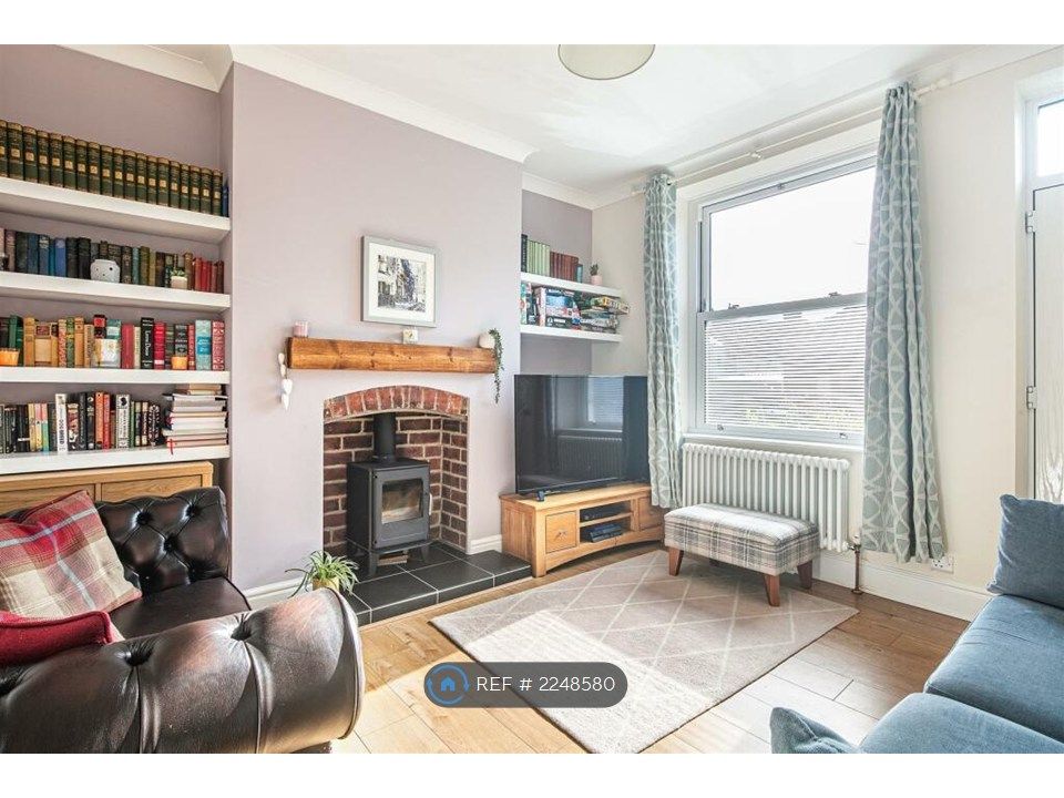 Property photo 2 of 15