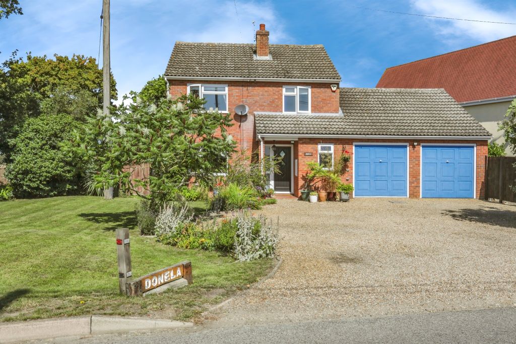 Property photo 2 of 22