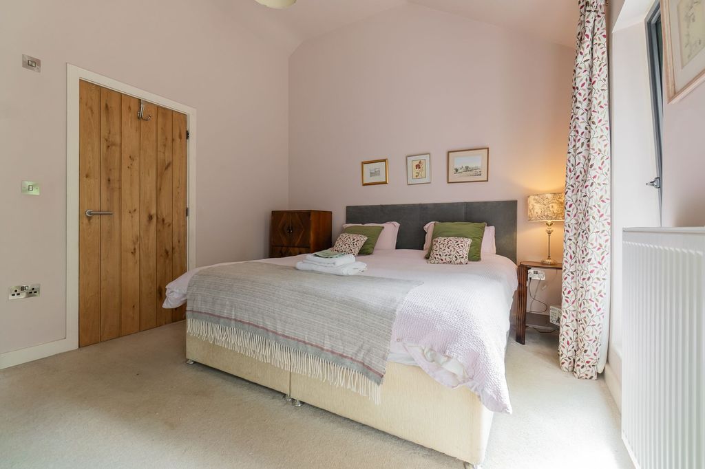 Additional image 10 of 4 bed barn conversion for saleChurch Lane, Bisbrooke LE15