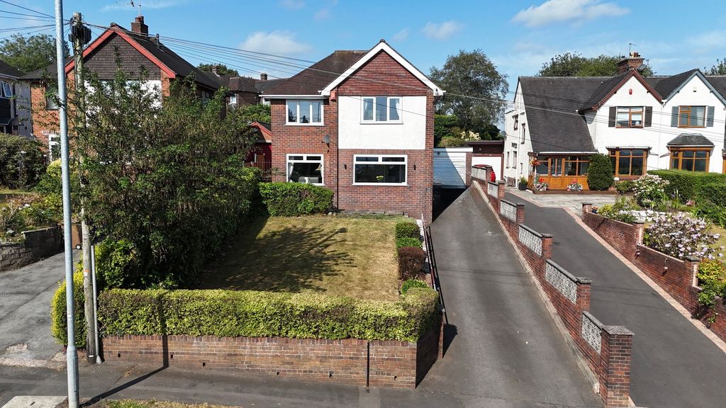 Property photo 1 of 30