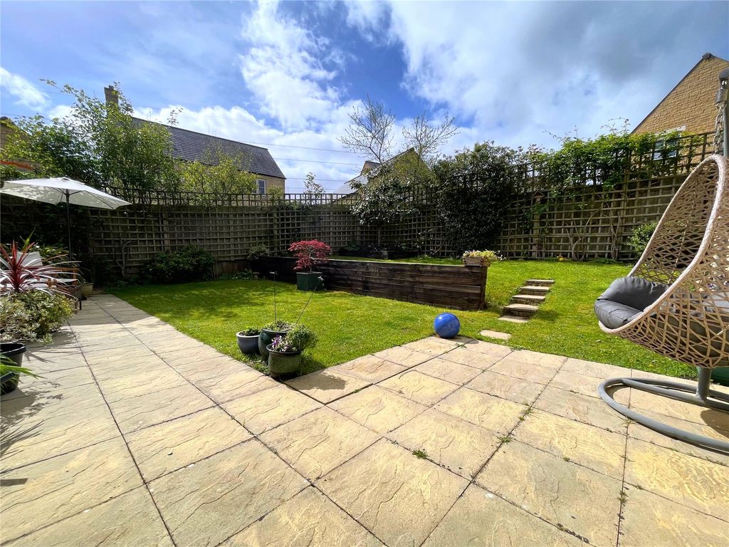 Property photo 3 of 29 Picture No. 09