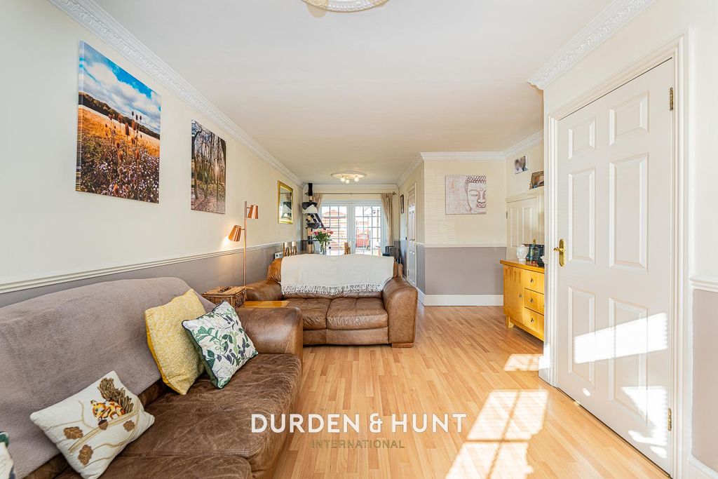 Property photo 3 of 20 Hannards-19.Jpg