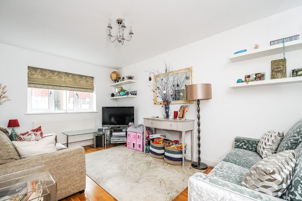 Property photo 1 of 6 Picture No. 05