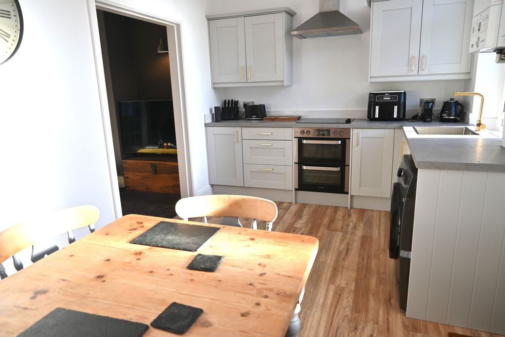 Property photo 3 of 11 Dsc_4669