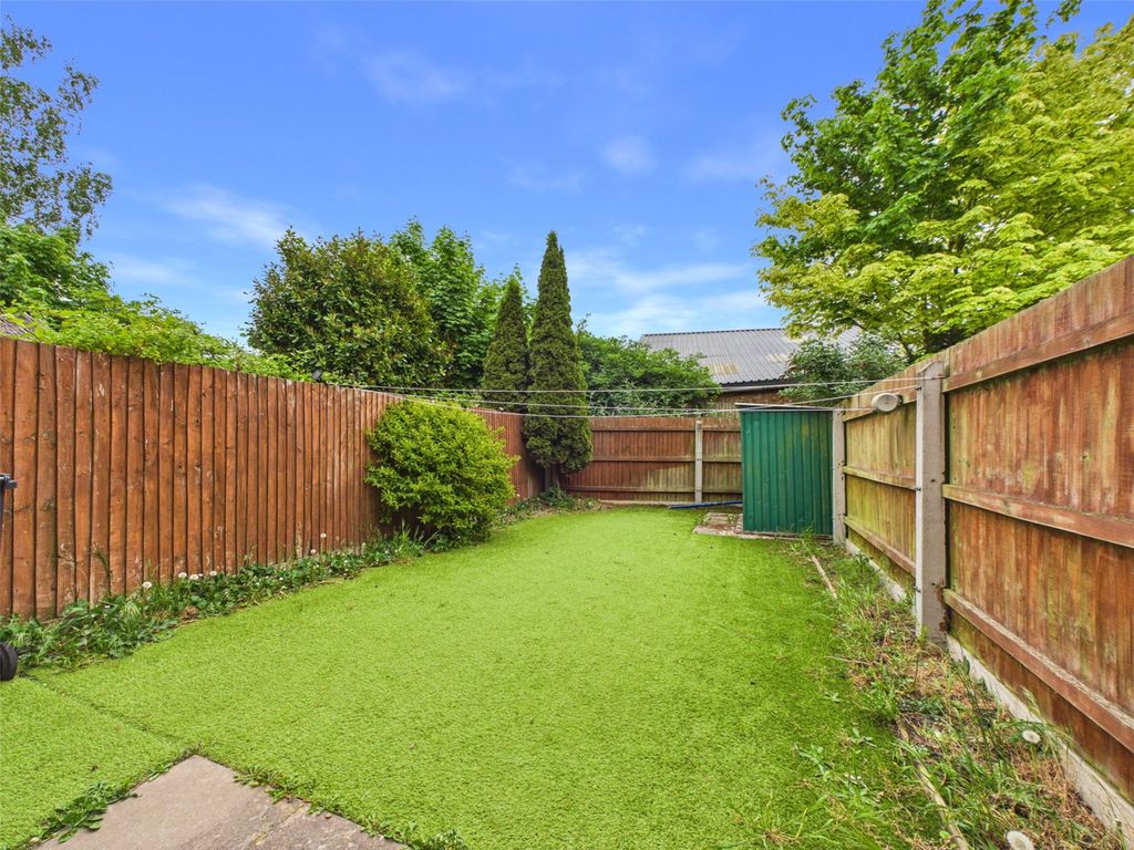 Property photo 2 of 15 Picture No. 10