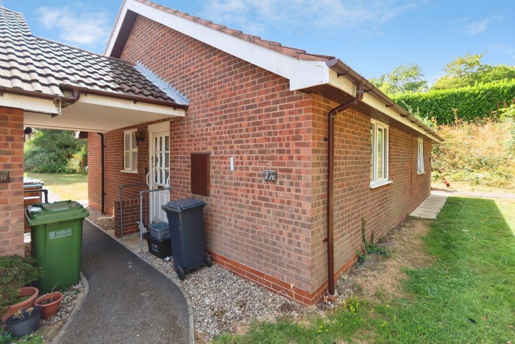 Property photo 1 of 12 External