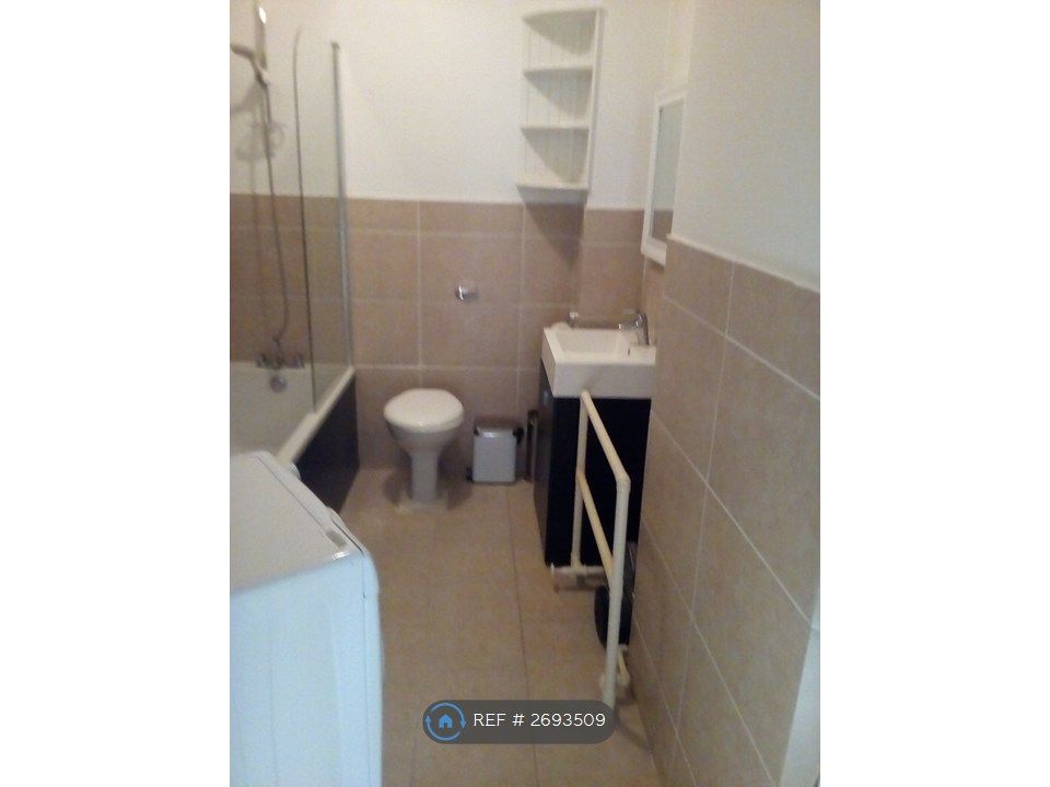 Property photo 2 of 4