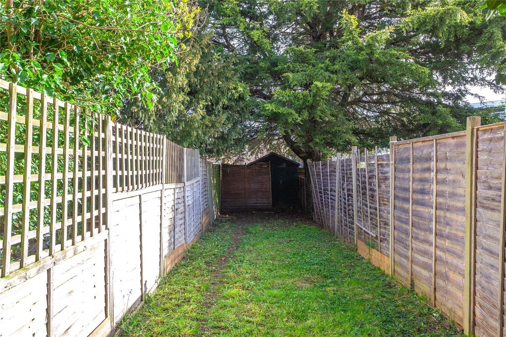 Property photo 3 of 12 Garden