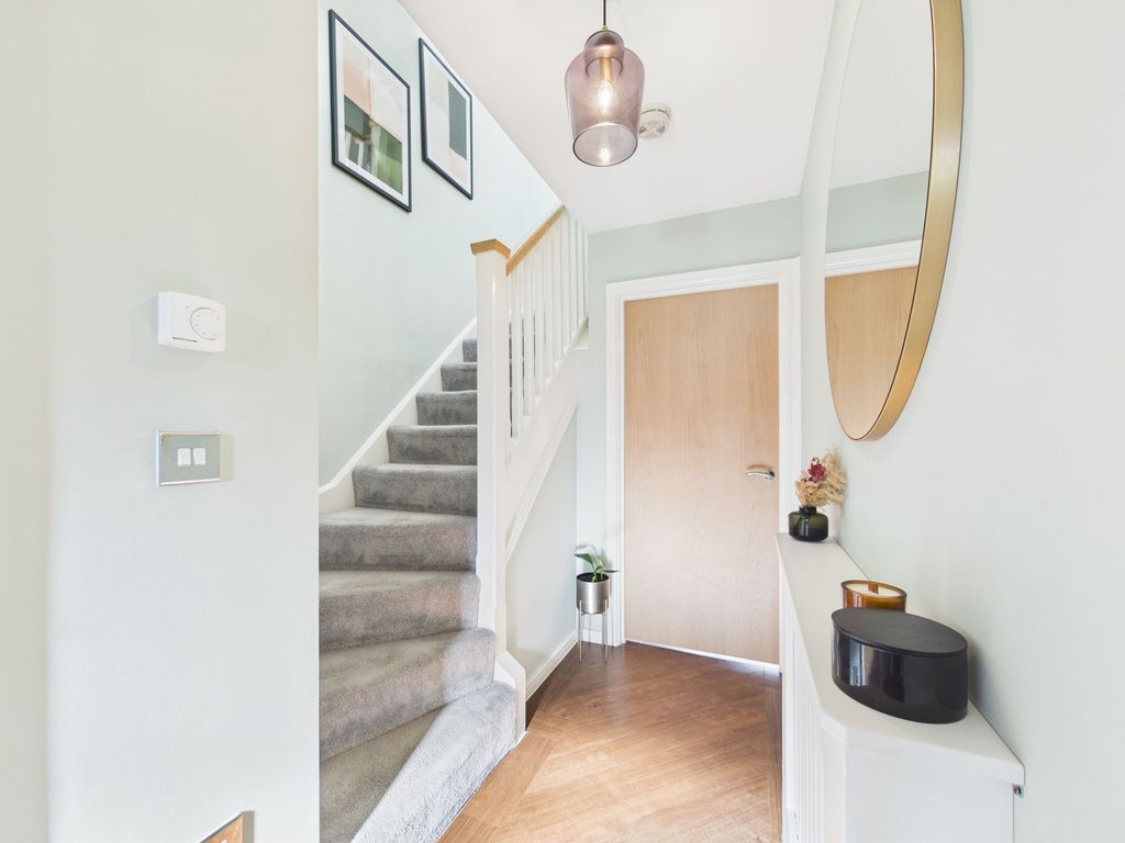 Property photo 3 of 24