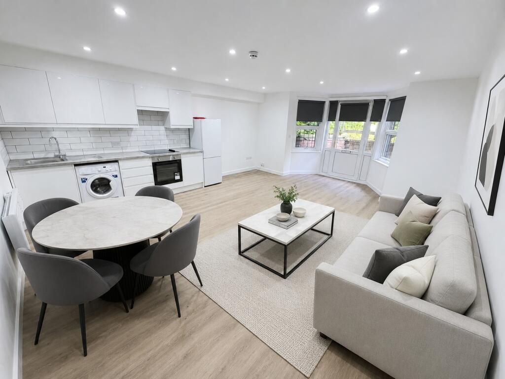 Property photo 1 of 4 1 Bed Flat To Rent Eastlake Rd, London Se5
