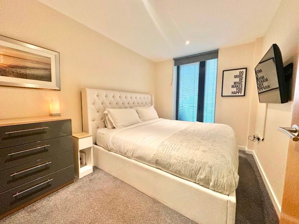 Property photo 1 of 2