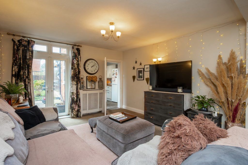 Property photo 3 of 32