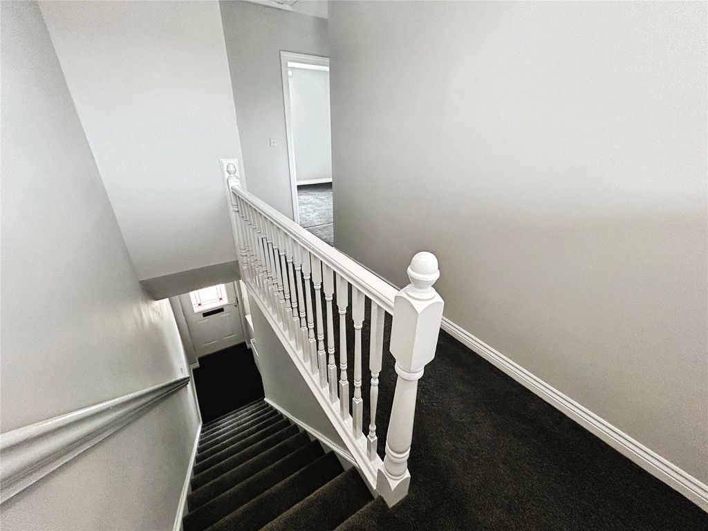 Property photo 3 of 13 Picture No. 09