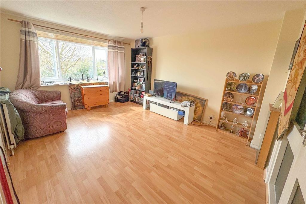 Property photo 3 of 7