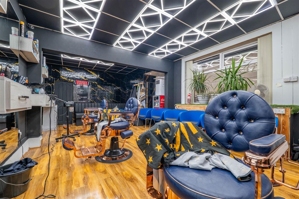 Property photo 3 of 13 Shop Interior