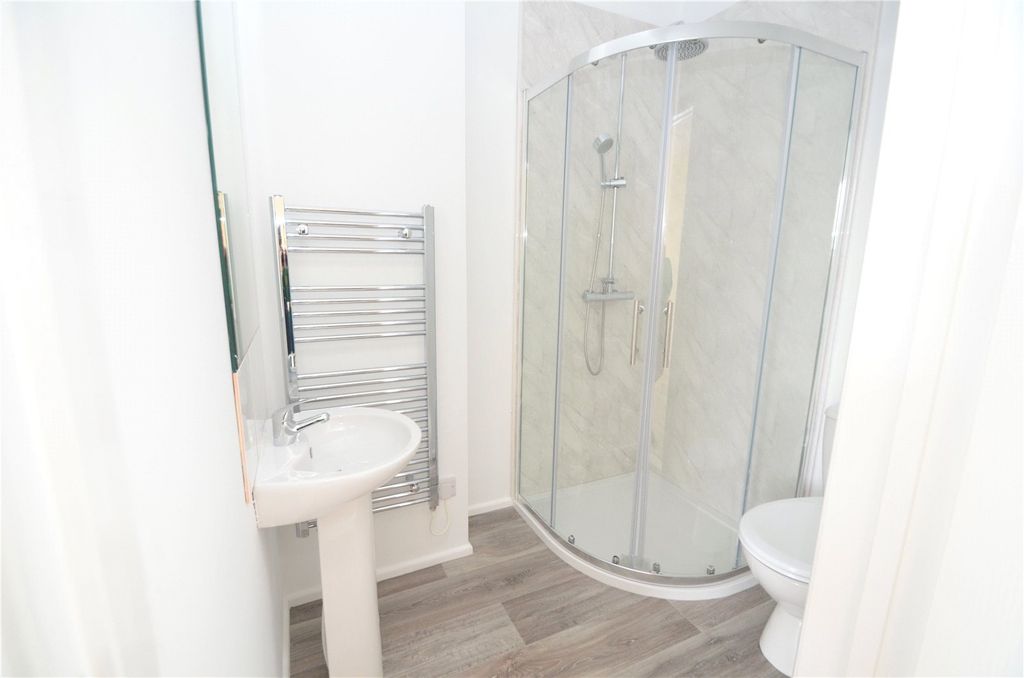 Property photo 2 of 3 Cullompton Seddons