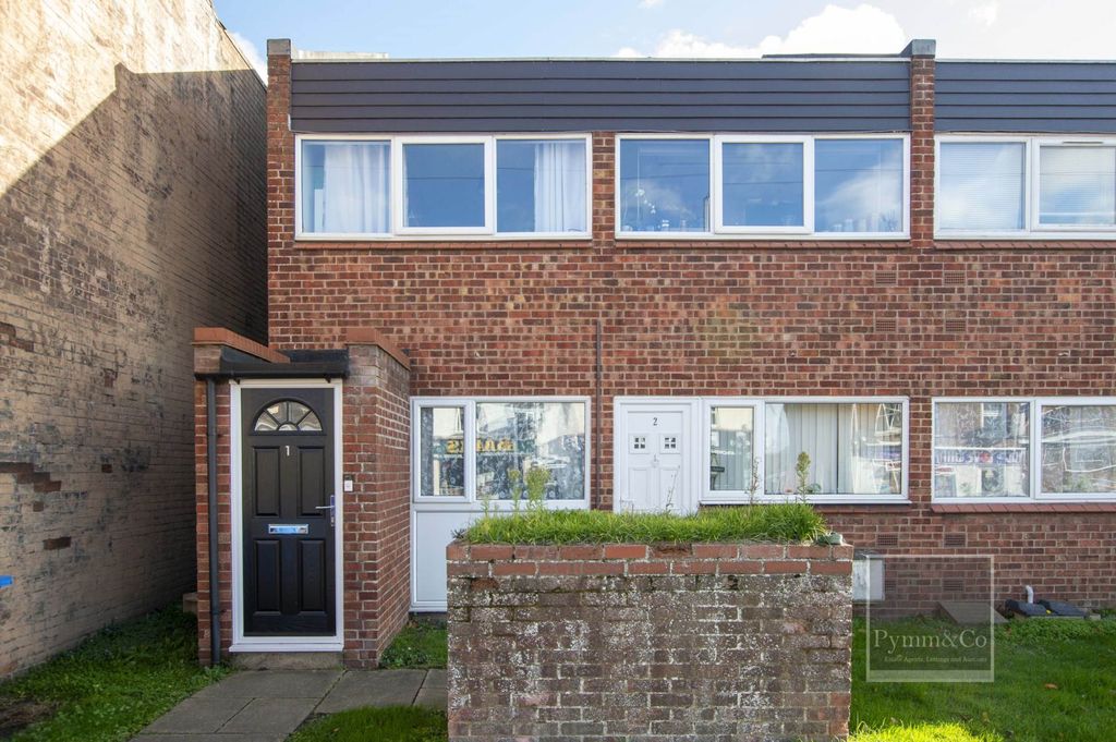 Property photo 1 of 8