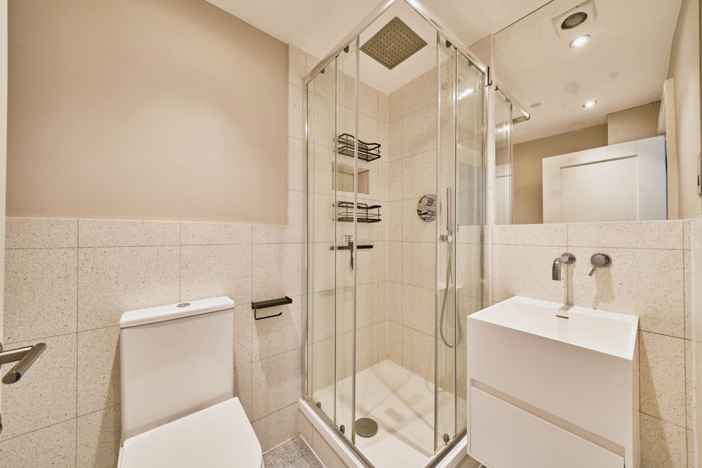Property photo 2 of 5 2