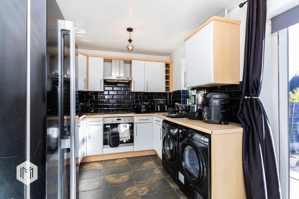 Property photo 3 of 17 Picture No. 03