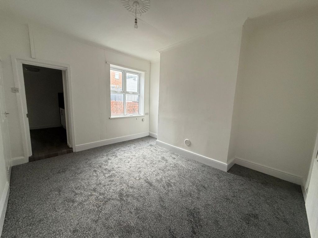 Property photo 3 of 14 Whatsapp Image 2026-02-10 At 14.38.44 (2)