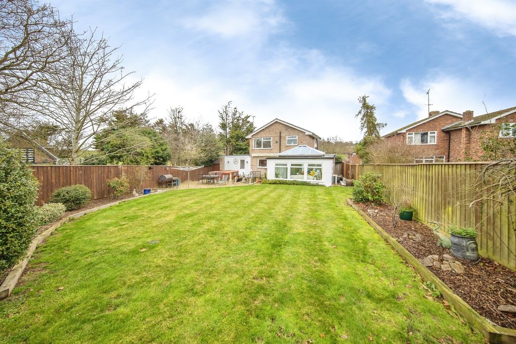 Property photo 1 of 23