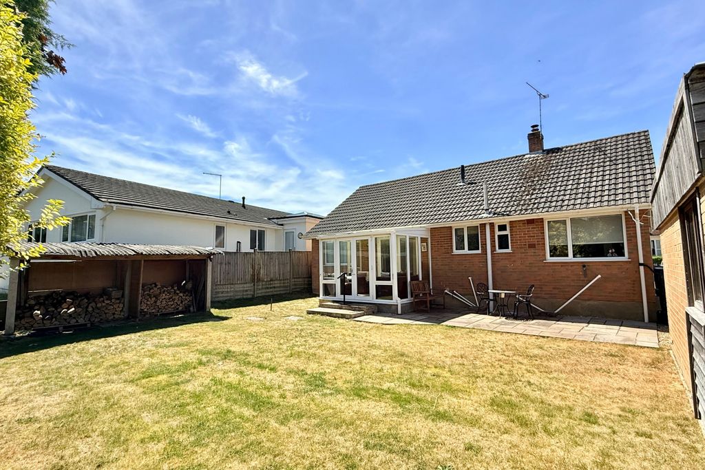 Property photo 3 of 16 Gallery