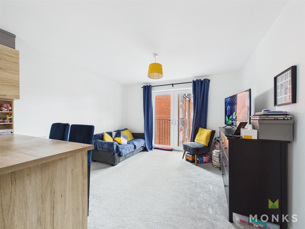 Property photo 2 of 8 914Deb22Caa941319615c86d9Bc2d6E9_100_Cam01420G0-Pr