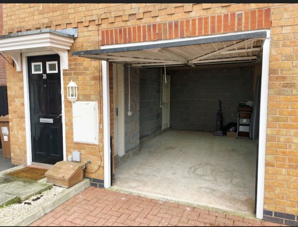 Property photo 2 of 12 Photo 2