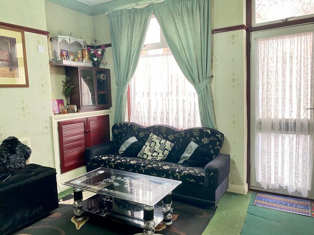 Property photo 3 of 16