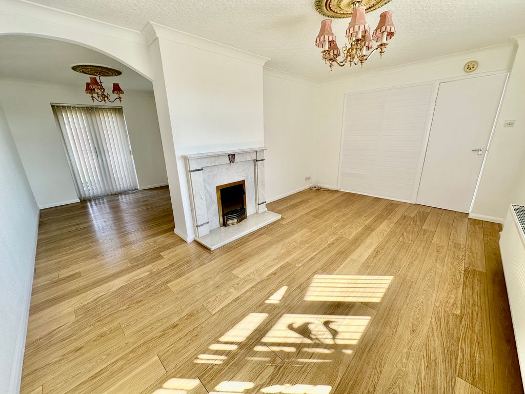 Property photo 3 of 20 Img_9065