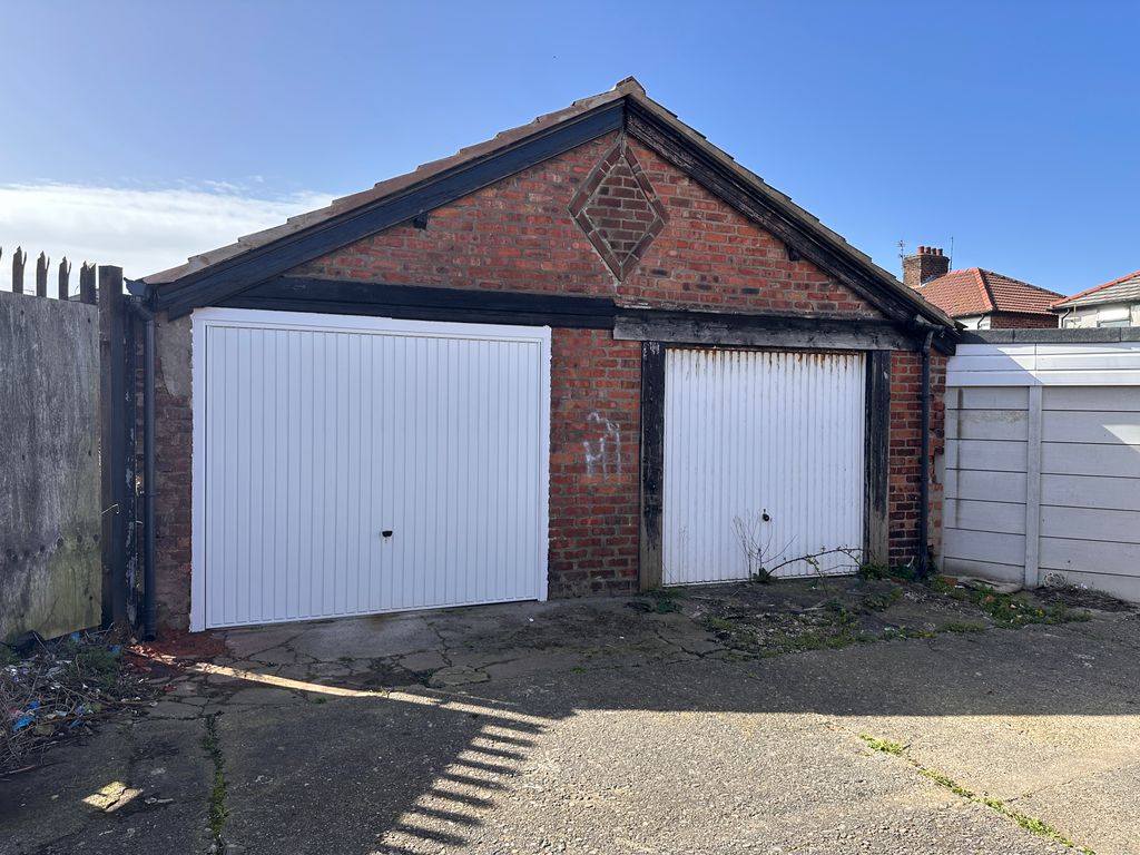 Property photo 1 of 7 Img_5577