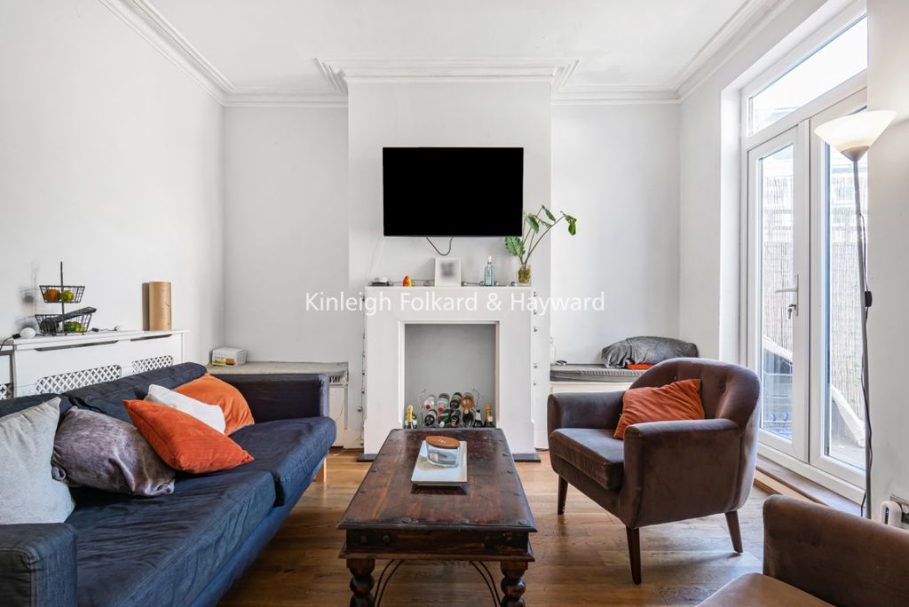 Property photo 3 of 10 0Eaa65B3-A8F5-43Df-8