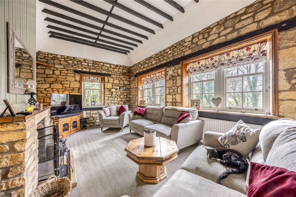 Property photo 2 of 15 Picture No. 20