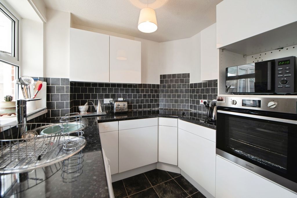 Property photo 2 of 13 Pbox-Img.Jpg