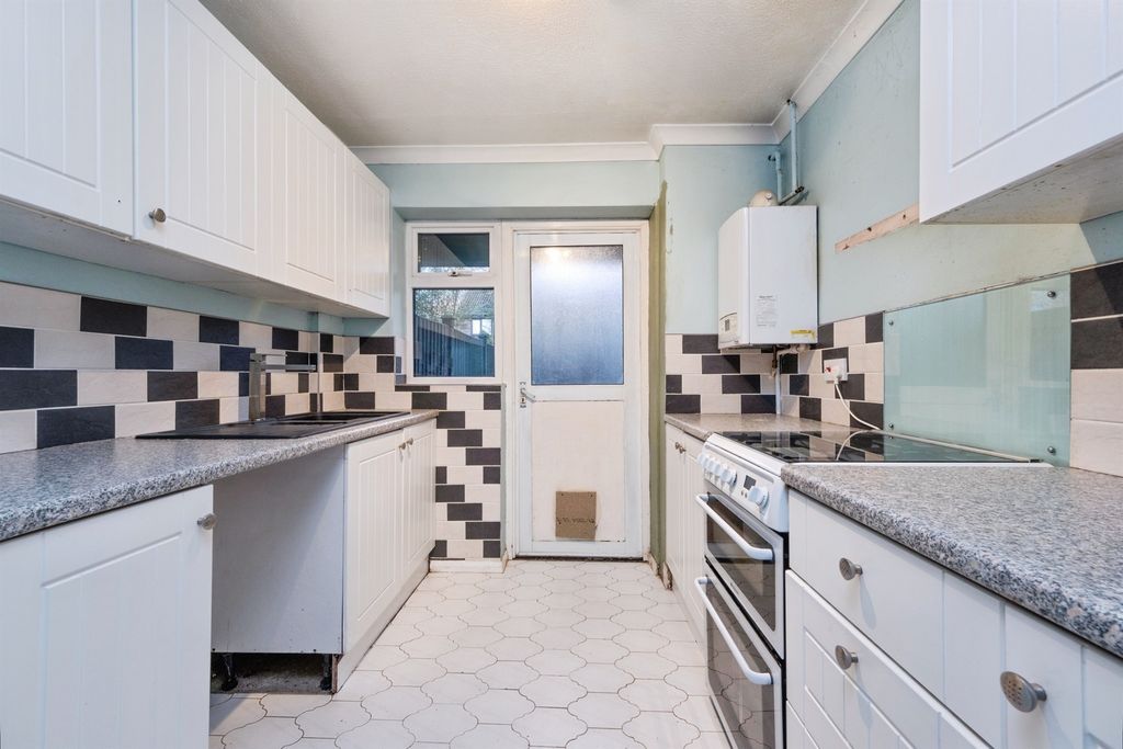 Property photo 2 of 15