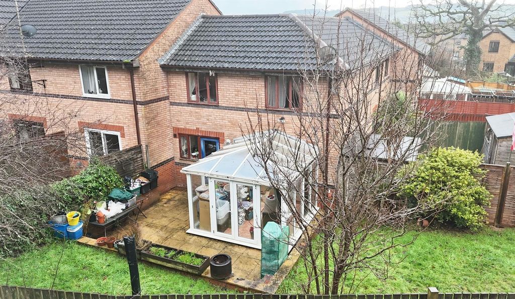 Property photo 1 of 10 Rear Garden