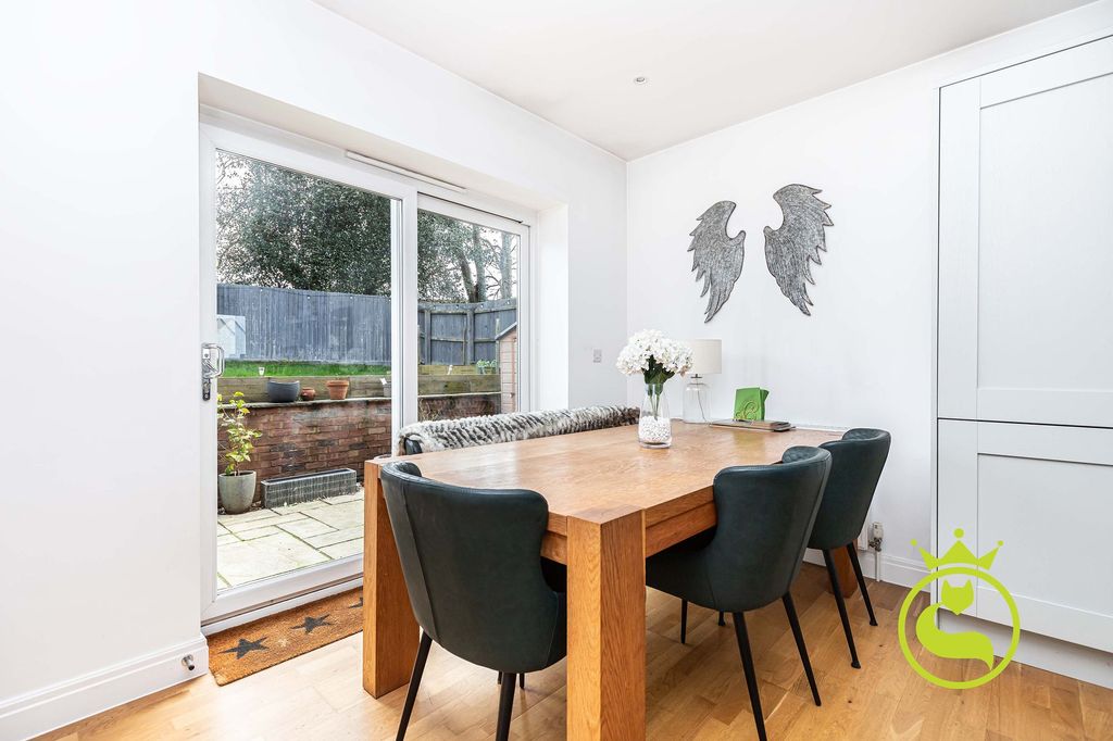 Additional image 5 of 5 bed semi-detached house for saleChequers Place, Lytchett Matravers BH16