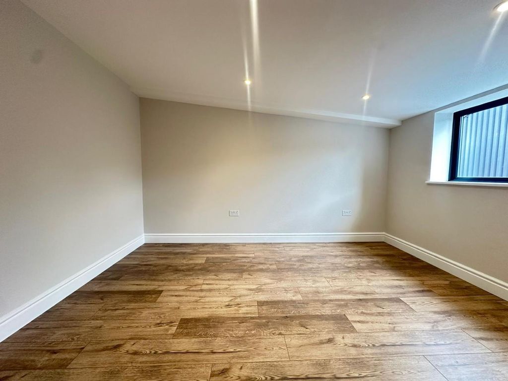 Property photo 3 of 9 Img-20251110-Wa0010.Jpg