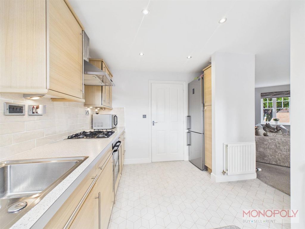 Property photo 3 of 26 Cam01943G0-Pr0632-Still005.Jpg