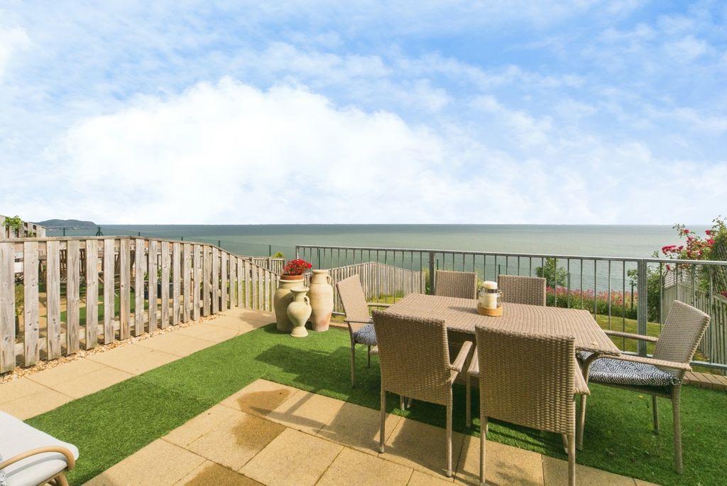 Property photo 1 of 28 Pbox-Img.Jpg