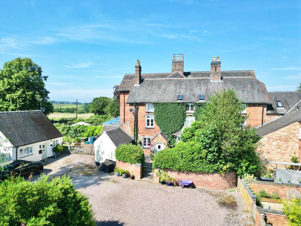Property photo 1 of 47
