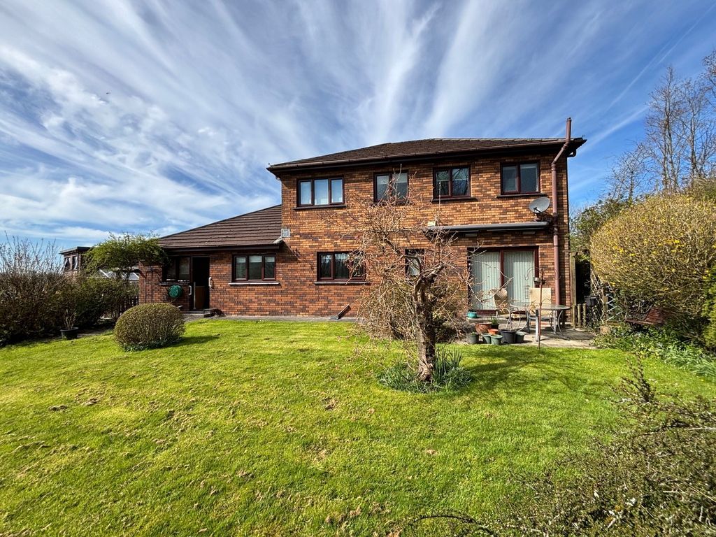 Property photo 3 of 23 Not Specified
