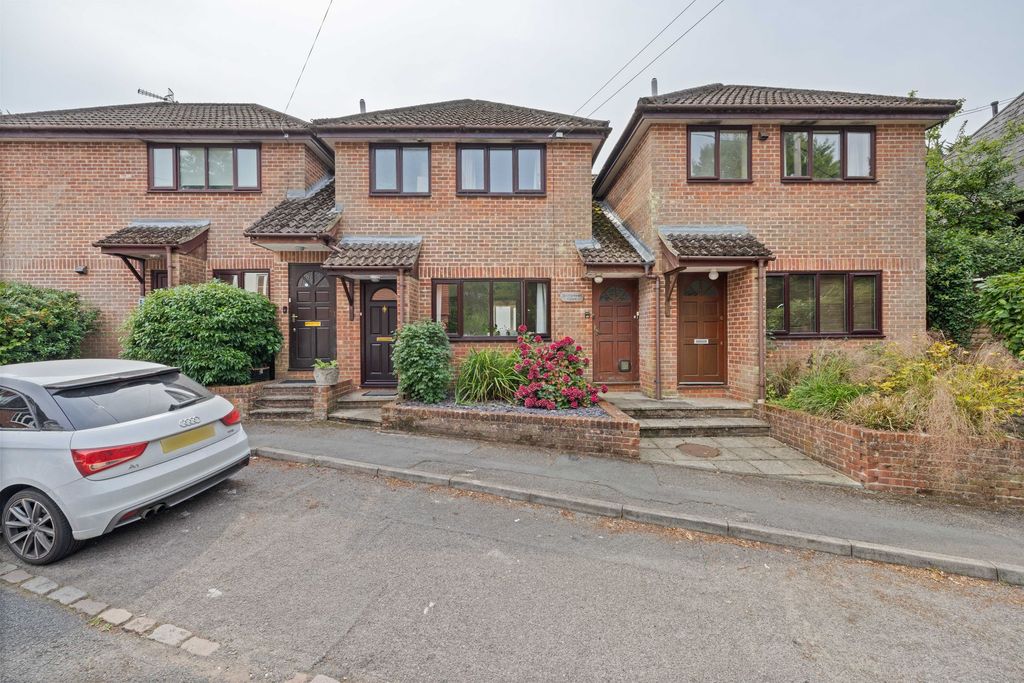 Property photo 1 of 16