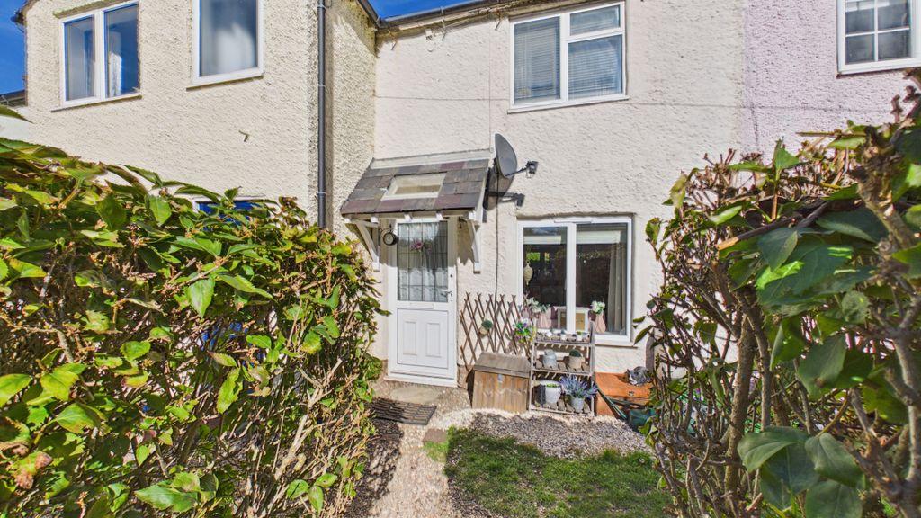 Property photo 1 of 18 Cam04968G0-Pr0164-Still005