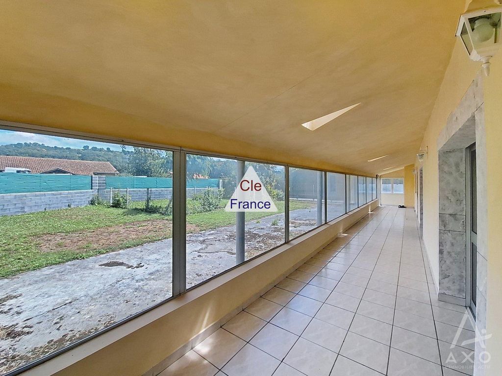 Property photo 3 of 16